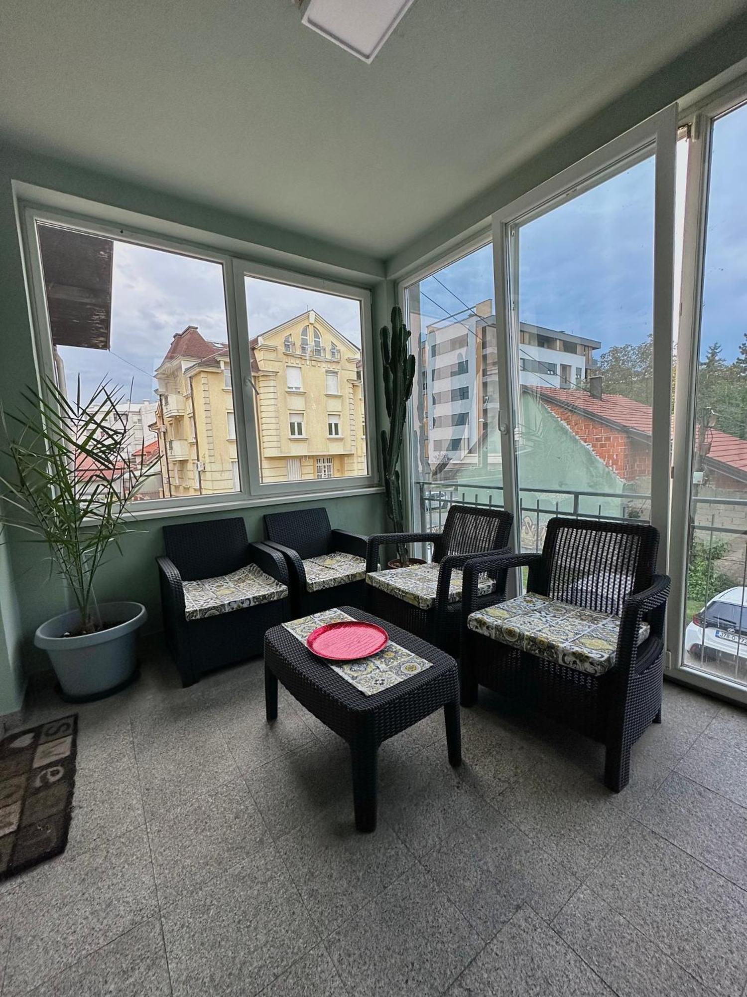 Hostel Herz Banja Luka Exteriör bild