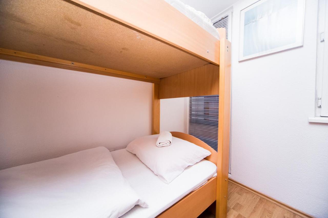 Hostel Herz Banja Luka Exteriör bild